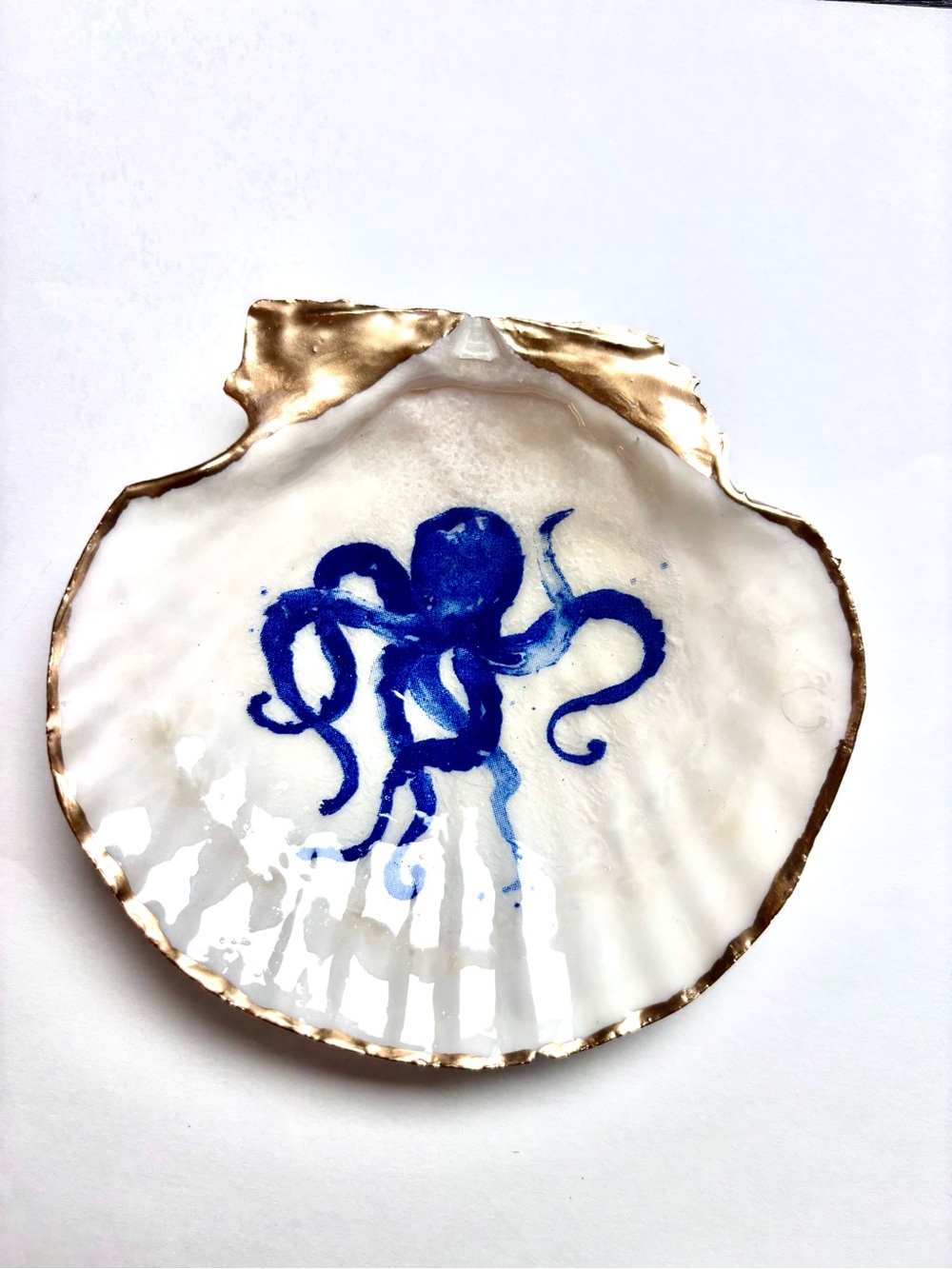 Decoupage Scallop Shell Hand-Painted Blue Octopus Shell Dish with Gold Trim